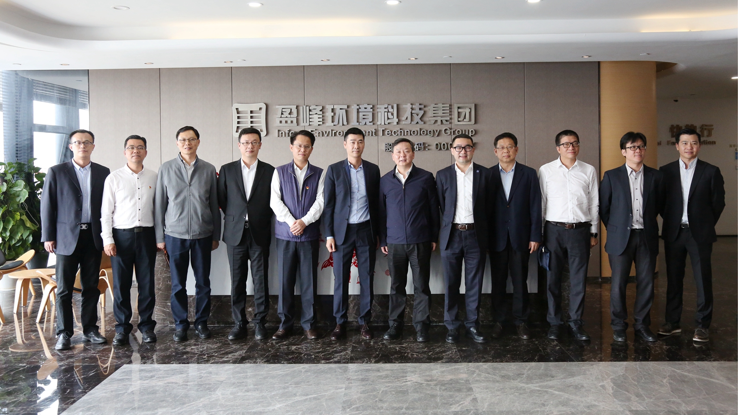 ��ɽ��ί����ǡ��г���ΰһ��ݰ�ٻʼҹ������ε���ָ��