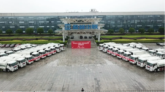 �ʼҹ���������������װ����������կ����������������������һ��һ�𡱽���