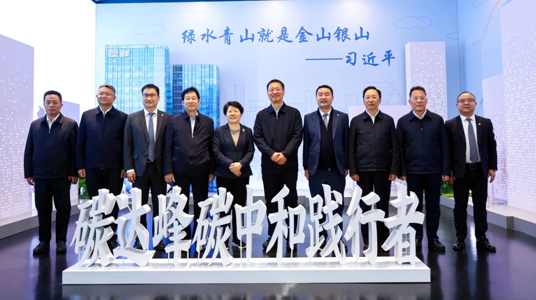 ����ʡί��ί������������ɳ��ί������Ӣ��������ί���л����һ��ݰ�ٻʼҹ������ο���